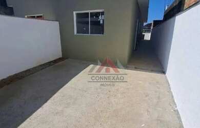 Imagem: A casa possui 2 Dormitórios, 2 Banheiros, 2 Vagas na garagem