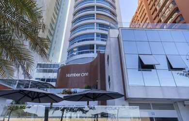 Imagem: O apartamento possui 3 Dormitórios, 2 Banheiros, 2 Vagas na