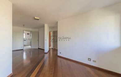 Imagem: O apartamento possui 2 Dormitórios, 2 Banheiros, 2 Vagas na