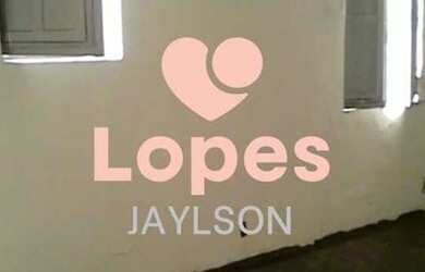 Imagem: O depósito possui 5 Vagas na garagem e 368m² de Área e está