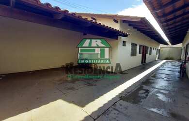 Imagem: A kitnet possui 1 Dormitório, 1 Banheiro, 35m² de Área e