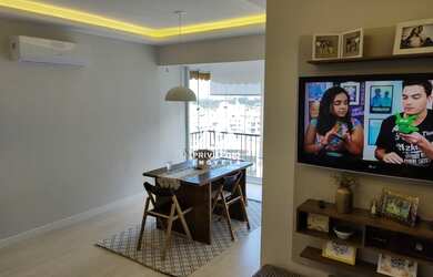 Imagem: O apartamento possui 3 Dormitórios, 3 Banheiros, 1 Vaga na