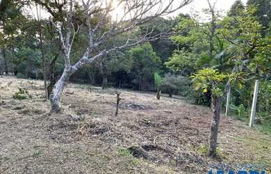 Imagem: O terreno possui 3.771m² de Área e está localizado em Parque