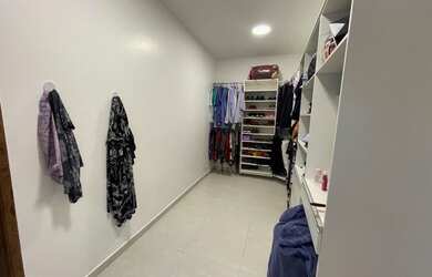 Imagem 8: Casa maravilhosa no condomínio residencial Quinta das Marinas, localizada...