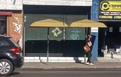 Imagem: O depósito possui 700m² de Área e está localizado em Azenha