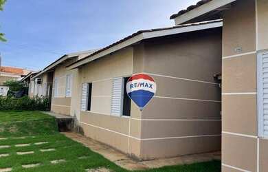 Imagem: A casa em condomínio possui 2 Dormitórios, 1 Banheiro, 2 Vagas