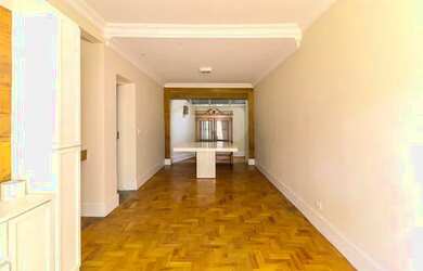 Imagem 1: Casa para aluguel e venda em Jardim Europa - São Paulo - SP