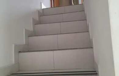 Imagem 4: Aluga se. 1 Vaga na garageme2 Dormitórios