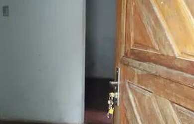 Imagem: A casa possui 2 Dormitórios, 1 Banheiro, 60m² de Área e