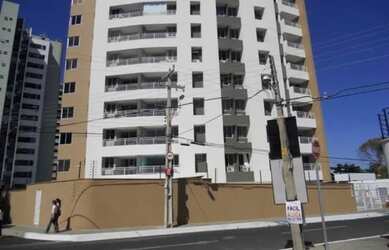 Imagem: O apartamento possui 3 Dormitórios, 2 Banheiros, 2 Vagas na