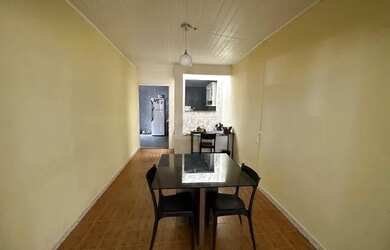 Imagem 3: Casa Augusto franco. 250m² de Área, 2 Vagas na garageme3 Dormitórios