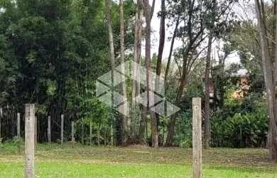 Imagem 3: Terreno grande, plano, elevado e bem cuidado no Juriti