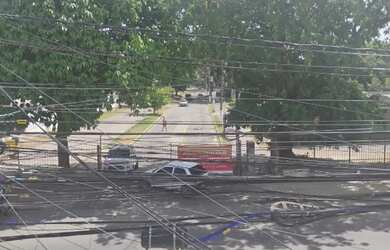 Imagem: A casa possui 2 Dormitórios, 1 Banheiro, 1 Vaga na garagem