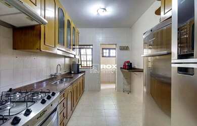 Imagem 12: Casa térrea ampla com 4 quartos à venda por R$ 2.438.000 - Santa Quitéria, Curitiba/PR