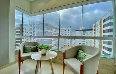 Imagem: O apartamento possui 2 Dormitórios, 2 Banheiros, 1 Vaga na