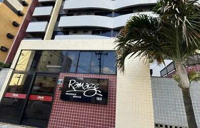 Imagem: O apartamento possui 1 Dormitório, 1 Banheiro, 1 Vaga na garagem