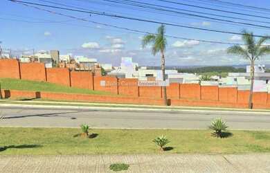 Imagem: O terreno possui 601m² de Área e está localizado em Cajuru