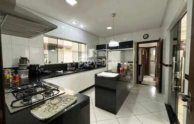 Imagem 10: SOBRADO - 4 SUÍTES - ÁREA 420m² - JARDINS VIENA - APARECIDA DE GOIÂNIA/GO