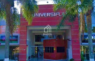 Imagem: O studio possui 1 Dormitório, 1 Banheiro, 1 Vaga na garagem