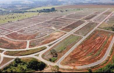 Imagem 4: VENDO LOTE RESD CAMPOS DO JORDÃO AO LADO DO CEREJEIRAS ANAPOLIA GO