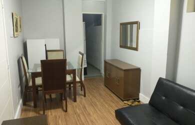 Imagem: O apartamento possui 1 Dormitório, 2 Banheiros, 1 Vaga na garagem