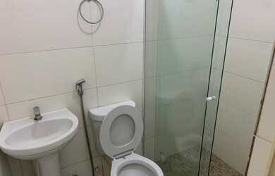 Imagem 8: Aluga-se kitnet a uma quadra da praia no Recreio dos Bandeirantes