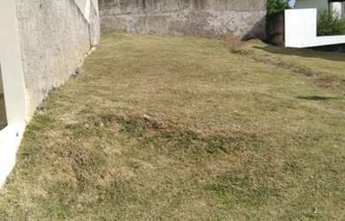 Imagem: O terreno possui 301m² de Área e está localizado em Ortizes