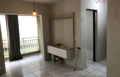 Imagem: O apartamento possui 2 Dormitórios, 2 Banheiros, 1 Vaga na