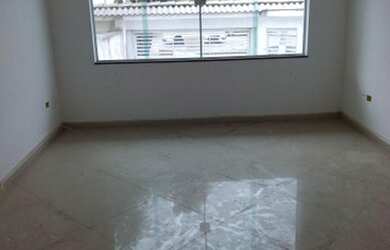 Imagem: A casa possui 3 Dormitórios, 5 Banheiros, 5 Vagas na garagem