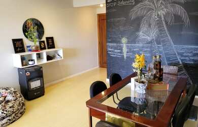 Imagem: O apartamento possui 2 Dormitórios, 2 Banheiros, 1 Vaga na