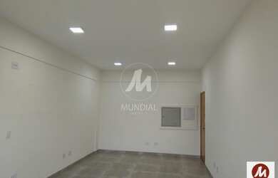 Imagem: O depósito possui 1 Vaga na garagem, 34m² de Área e está