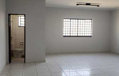 Imagem: O depósito possui 80m² de Área e está localizado em Vinhedo