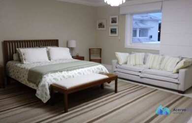 Imagem 13: Villaggio Felicitá - Luxuosa Casa com 4 Suítes, Piscina e Churrasqueira