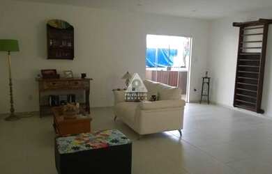 Imagem: A casa em condomínio possui 3 Dormitórios, 3 Banheiros, 1