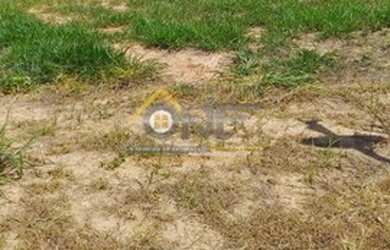 Imagem: O terreno possui 323m² de Área e está localizado em Parque