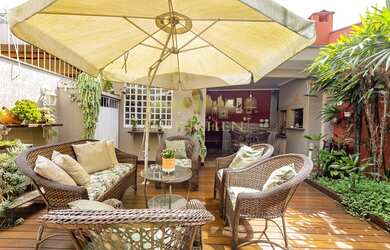 Imagem 2: Magnífica Casa triplex com estrutura belíssima, São Lourenço, 3 suítes,...