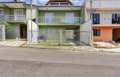 Imagem: A casa em condomínio possui 3 Dormitórios, 2 Banheiros, 2