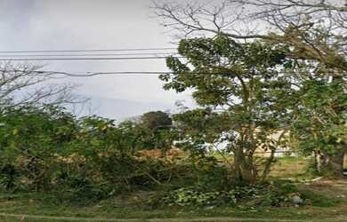 Imagem: O terreno possui 3.277m² de Área e está localizado em Guarujá