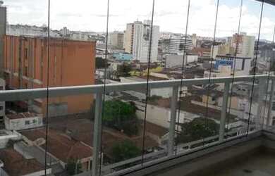 Imagem: O apartamento possui 2 Dormitórios, 1 Banheiro, 2 Vagas na