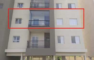 Imagem: O apartamento possui 2 Dormitórios, 1 Banheiro, 1 Vaga na garagem