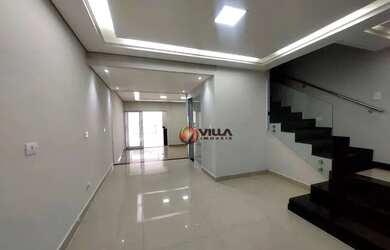 Imagem: A casa possui 3 Dormitórios, 5 Banheiros, 2 Vagas na garagem