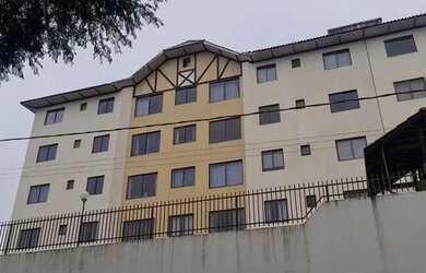 Imagem: O apartamento possui 1 Dormitório, 1 Banheiro, 1 Vaga na garagem