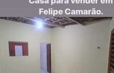 Imagem: A casa possui 2 Dormitórios, 1 Banheiro, 1 Vaga na garagem