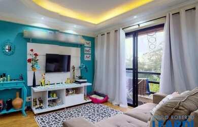 Imagem: O apartamento possui 2 Dormitórios, 1 Banheiro, 1 Vaga na garagem