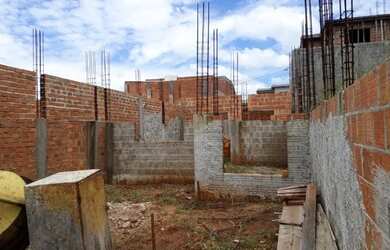 Imagem: O terreno possui 125m² de Área e está localizado em Jardim