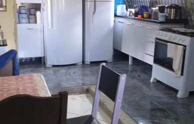 Imagem 5: Vendo casa. 243m² de Área, 2 Banheirose2 Dormitórios