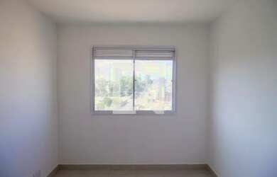 Imagem: O apartamento possui 2 Dormitórios, 1 Banheiro, 33m² de Área