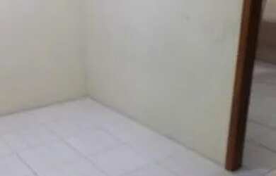 Imagem: A kitnet possui 1 Dormitório, 1 Banheiro, 1 Vaga na garagem