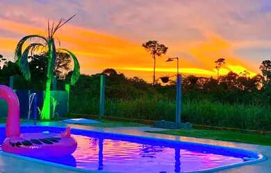 Imagem: A chácara possui 2.500m² de Área e está localizado em Porto