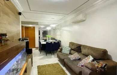 Imagem: O apartamento possui 3 Dormitórios, 2 Banheiros, 1 Vaga na